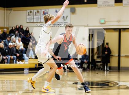 Thumbnail 1 in Oak Park vs. Rolling Hills Prep (CIF SS Division 2AA Round 2) photogallery.