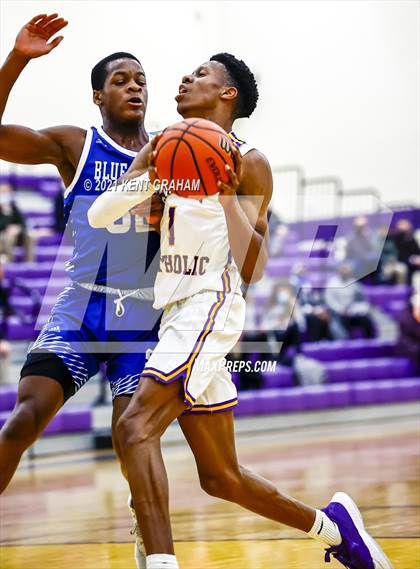 Thumbnail 3 in Indianapolis Shortridge @ Guerin Catholic photogallery.