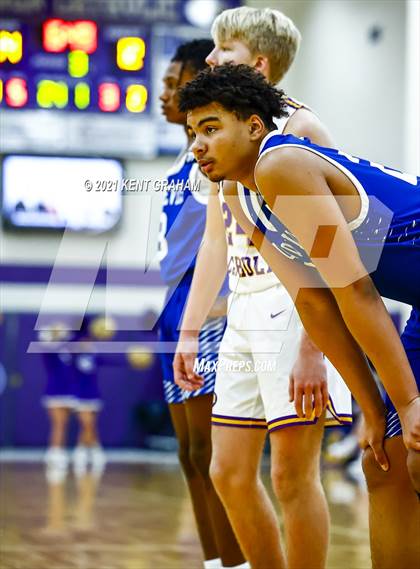 Thumbnail 2 in Indianapolis Shortridge @ Guerin Catholic photogallery.