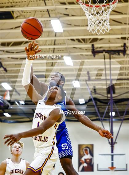 Thumbnail 2 in Indianapolis Shortridge @ Guerin Catholic photogallery.