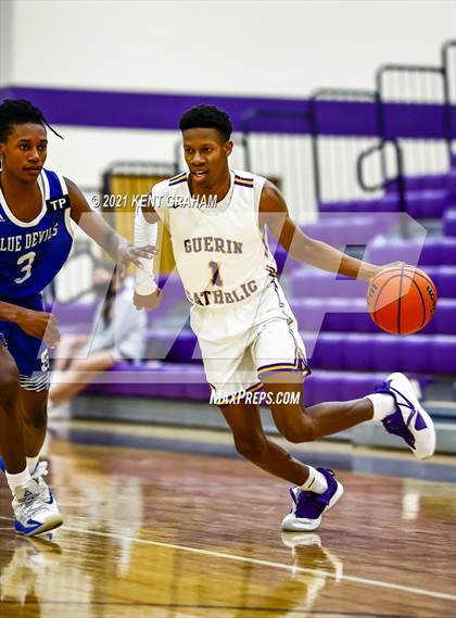Thumbnail 1 in Indianapolis Shortridge @ Guerin Catholic photogallery.
