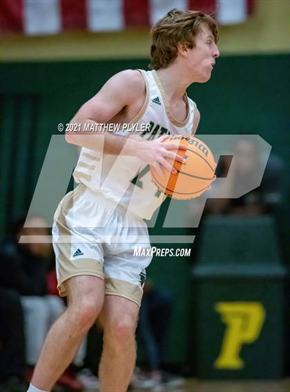 Thumbnail 2 in Cardinal Gibbons vs. Pinecrest (Holiday in the Pines Tournament) photogallery.