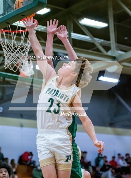 Thumbnail 1 in Cardinal Gibbons vs. Pinecrest (Holiday in the Pines Tournament) photogallery.