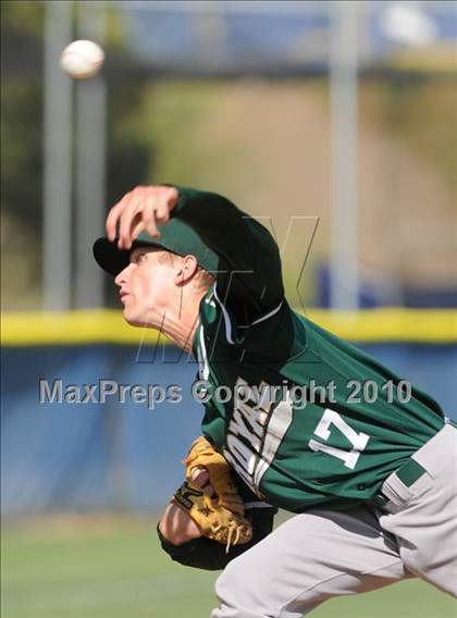 Thumbnail 3 in Royal @ Agoura photogallery.