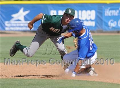 Thumbnail 3 in Royal @ Agoura photogallery.