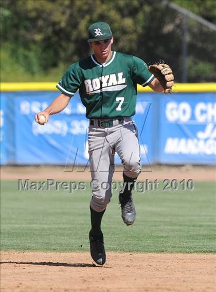 Thumbnail 3 in Royal @ Agoura photogallery.