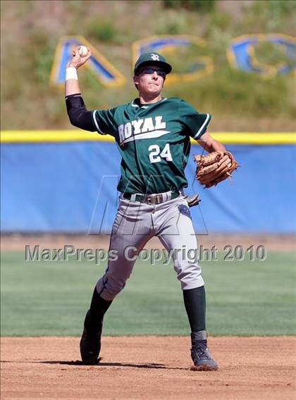 Thumbnail 3 in Royal @ Agoura photogallery.