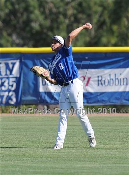 Thumbnail 1 in Royal @ Agoura photogallery.