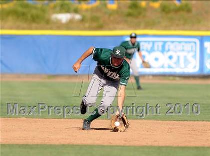 Thumbnail 3 in Royal @ Agoura photogallery.