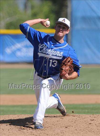 Thumbnail 3 in Royal @ Agoura photogallery.
