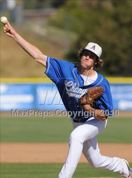 Thumbnail 3 in Royal @ Agoura photogallery.