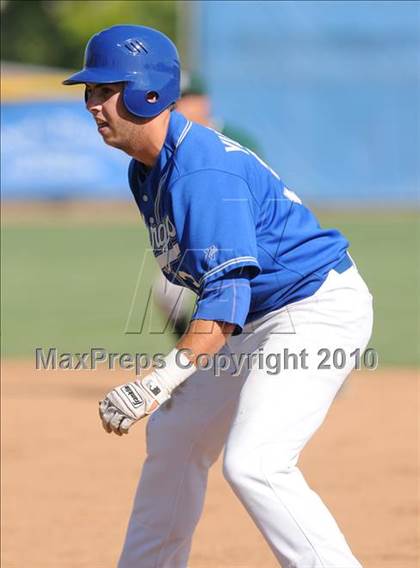 Thumbnail 1 in Royal @ Agoura photogallery.