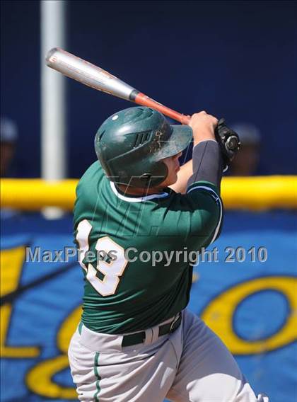 Thumbnail 1 in Royal @ Agoura photogallery.