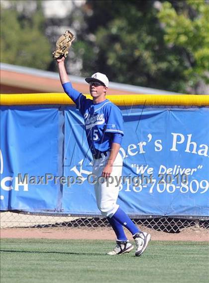 Thumbnail 1 in Royal @ Agoura photogallery.