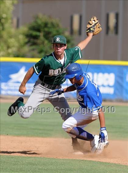 Thumbnail 1 in Royal @ Agoura photogallery.