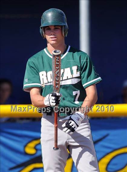 Thumbnail 1 in Royal @ Agoura photogallery.