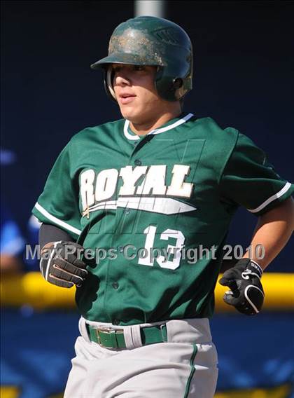 Thumbnail 2 in Royal @ Agoura photogallery.