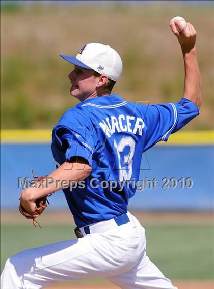 Thumbnail 1 in Royal @ Agoura photogallery.