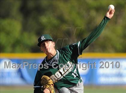 Thumbnail 2 in Royal @ Agoura photogallery.