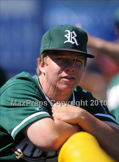 Thumbnail 2 in Royal @ Agoura photogallery.