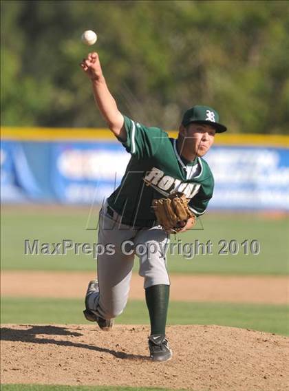 Thumbnail 1 in Royal @ Agoura photogallery.