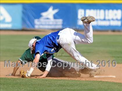Thumbnail 2 in Royal @ Agoura photogallery.