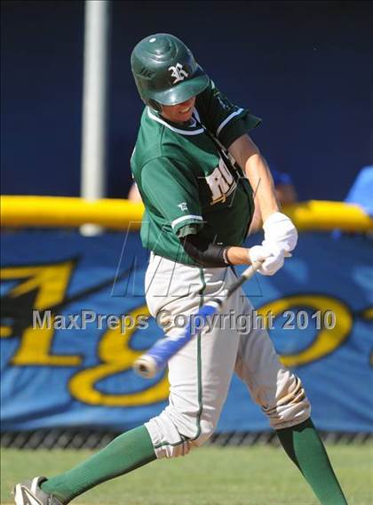 Thumbnail 2 in Royal @ Agoura photogallery.