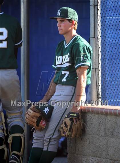 Thumbnail 1 in Royal @ Agoura photogallery.