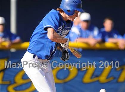 Thumbnail 1 in Royal @ Agoura photogallery.