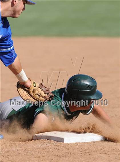 Thumbnail 1 in Royal @ Agoura photogallery.