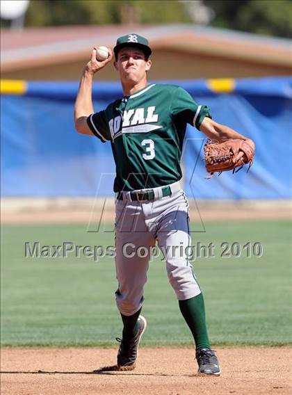 Thumbnail 2 in Royal @ Agoura photogallery.