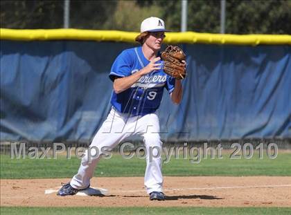 Thumbnail 1 in Royal @ Agoura photogallery.
