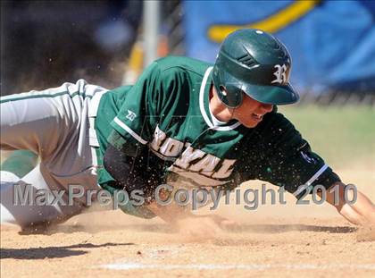 Thumbnail 1 in Royal @ Agoura photogallery.
