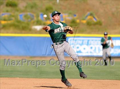 Thumbnail 1 in Royal @ Agoura photogallery.