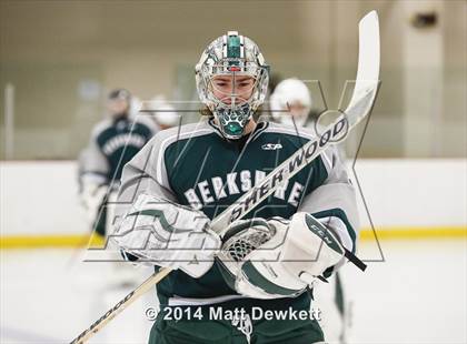 Thumbnail 1 in Gunnery vs. Berkshire (Avon Old Farms Christmas Classic 3rd Place) photogallery.