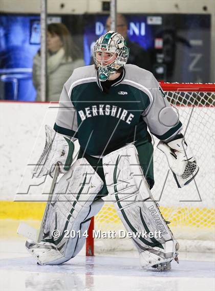 Thumbnail 1 in Gunnery vs. Berkshire (Avon Old Farms Christmas Classic 3rd Place) photogallery.