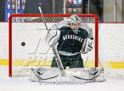 Thumbnail 2 in Gunnery vs. Berkshire (Avon Old Farms Christmas Classic 3rd Place) photogallery.