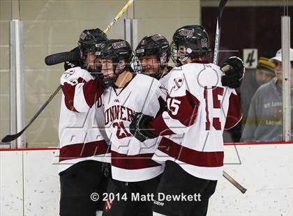 Thumbnail 2 in Gunnery vs. Berkshire (Avon Old Farms Christmas Classic 3rd Place) photogallery.