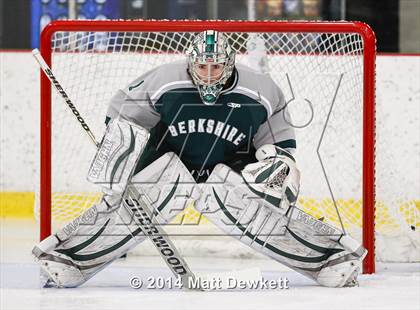 Thumbnail 1 in Gunnery vs. Berkshire (Avon Old Farms Christmas Classic 3rd Place) photogallery.
