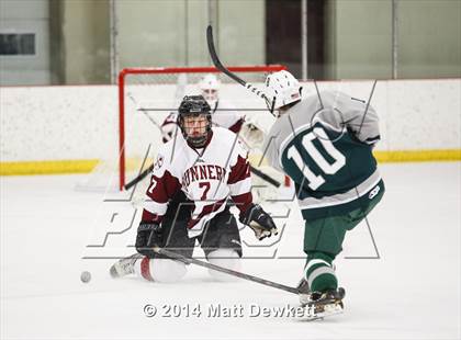 Thumbnail 2 in Gunnery vs. Berkshire (Avon Old Farms Christmas Classic 3rd Place) photogallery.