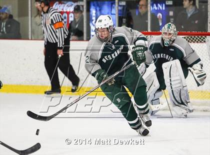 Thumbnail 1 in Gunnery vs. Berkshire (Avon Old Farms Christmas Classic 3rd Place) photogallery.