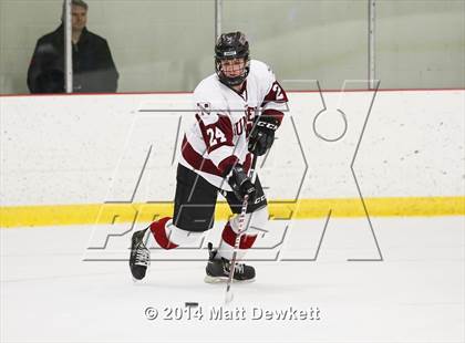 Thumbnail 2 in Gunnery vs. Berkshire (Avon Old Farms Christmas Classic 3rd Place) photogallery.