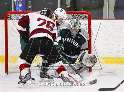 Thumbnail 2 in Gunnery vs. Berkshire (Avon Old Farms Christmas Classic 3rd Place) photogallery.