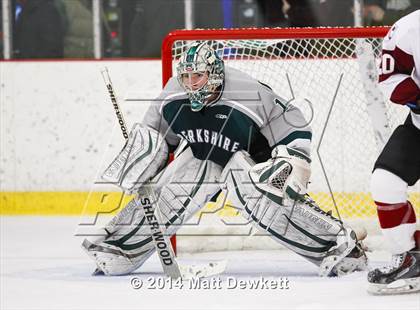 Thumbnail 1 in Gunnery vs. Berkshire (Avon Old Farms Christmas Classic 3rd Place) photogallery.