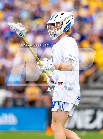 Thumbnail 2 in Wooster vs. Bishop Watterson (OHSAA Division 2 Final) photogallery.
