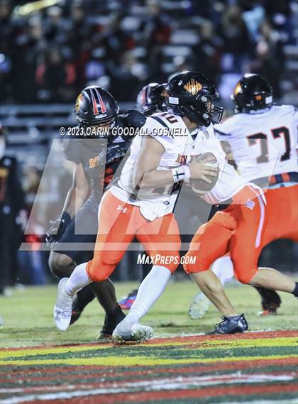 Thumbnail 3 in New Hanover @ New Bern (NCHSAA 4A Round 2 Playoff) photogallery.