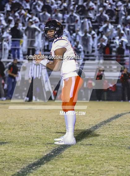 Thumbnail 3 in New Hanover @ New Bern (NCHSAA 4A Round 2 Playoff) photogallery.