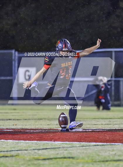 Thumbnail 2 in New Hanover @ New Bern (NCHSAA 4A Round 2 Playoff) photogallery.