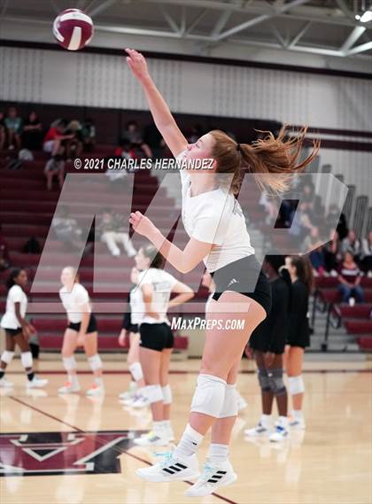 Thumbnail 1 in Coppell vs. A&M Consolidated (BCS Classic) photogallery.