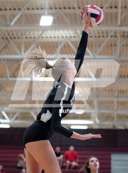 Thumbnail 3 in Coppell vs. A&M Consolidated (BCS Classic) photogallery.